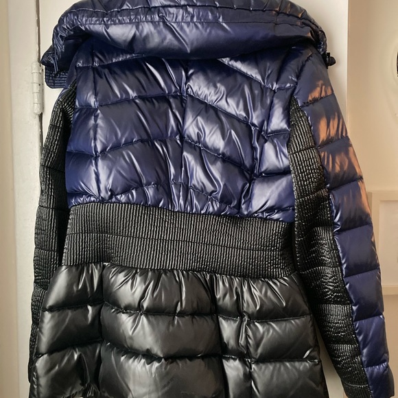 BCBG Max Azria Navy Blue and Black Puffer Coat -NWT - Picture 3 of 3